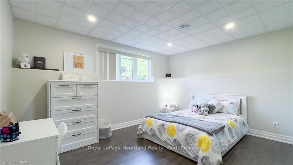 Photo 24 of 220 Spencer Street, Central Huron, Clinton — HOMEH