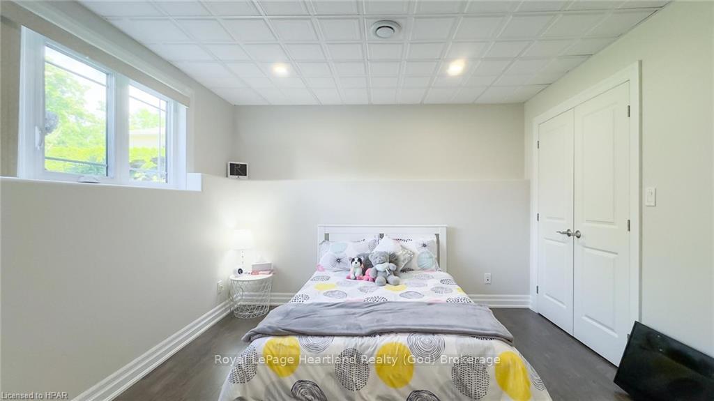 Photo 25 of 220 Spencer Street, Central Huron, Clinton — HOMEH
