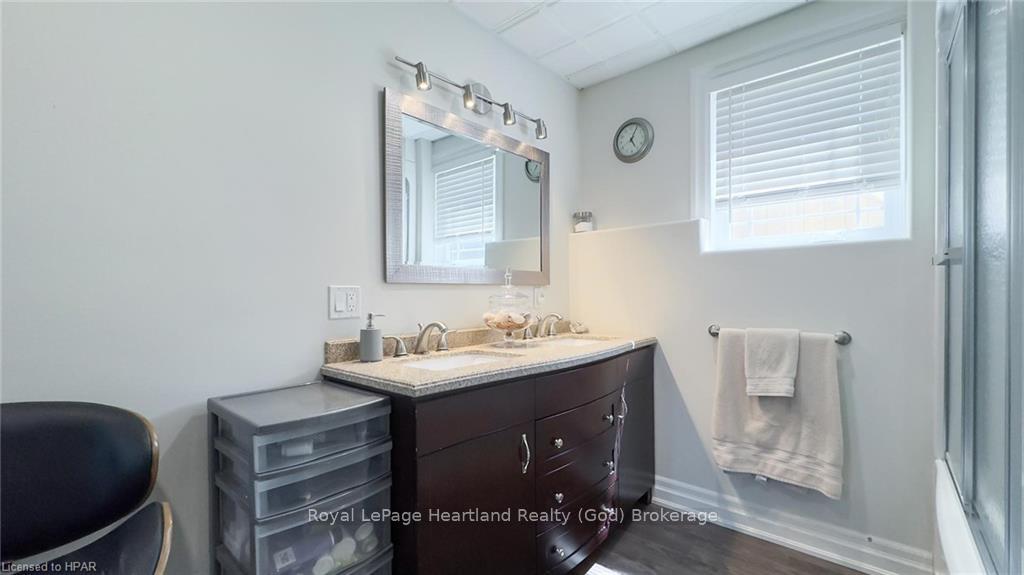Photo 27 of 220 Spencer Street, Central Huron, Clinton — HOMEH