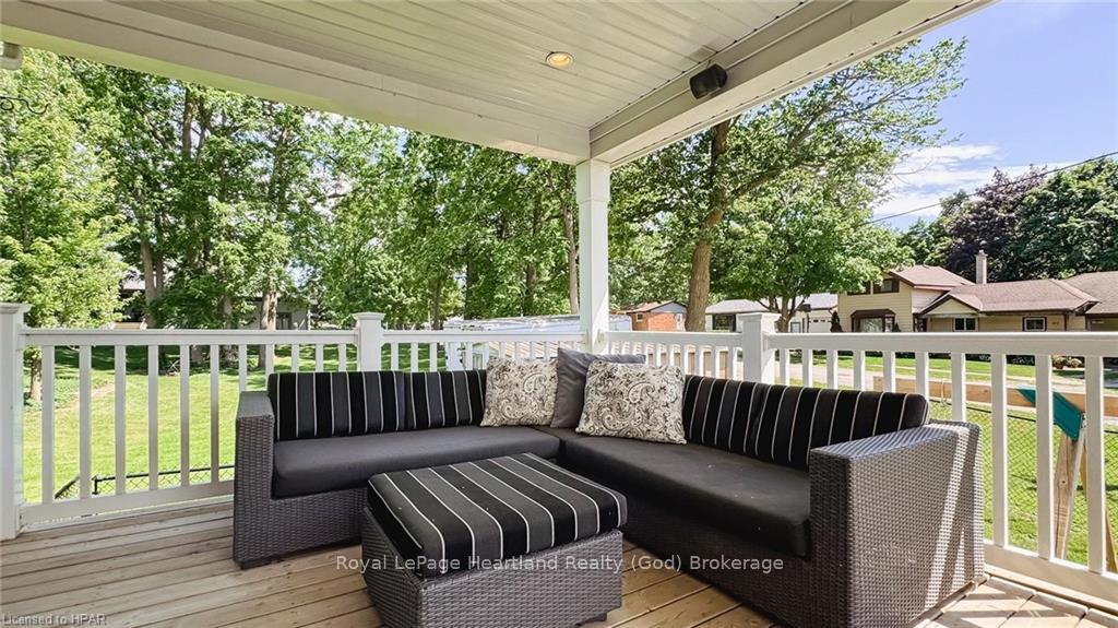 Photo 31 of 220 Spencer Street, Central Huron, Clinton — HOMEH