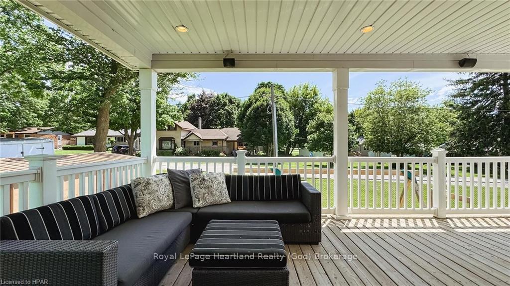 Photo 32 of 220 Spencer Street, Central Huron, Clinton — HOMEH