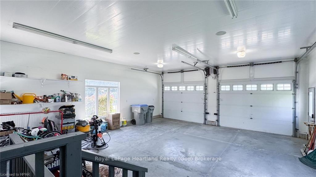 Photo 33 of 220 Spencer Street, Central Huron, Clinton — HOMEH