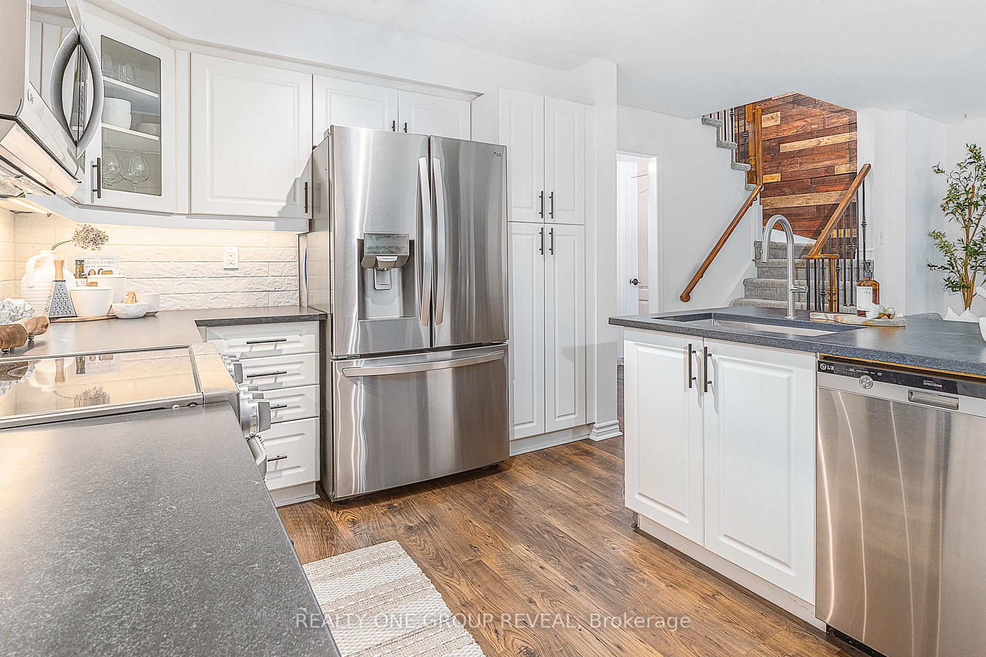Photo 10 of 114 Argent Street, Clarington, Bowmanville — HOMEH