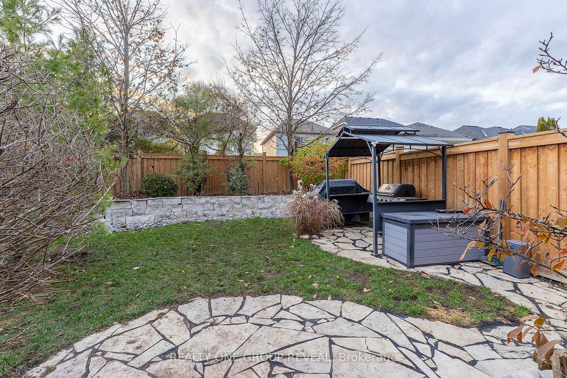 Photo 27 of 114 Argent Street, Clarington, Bowmanville — HOMEH