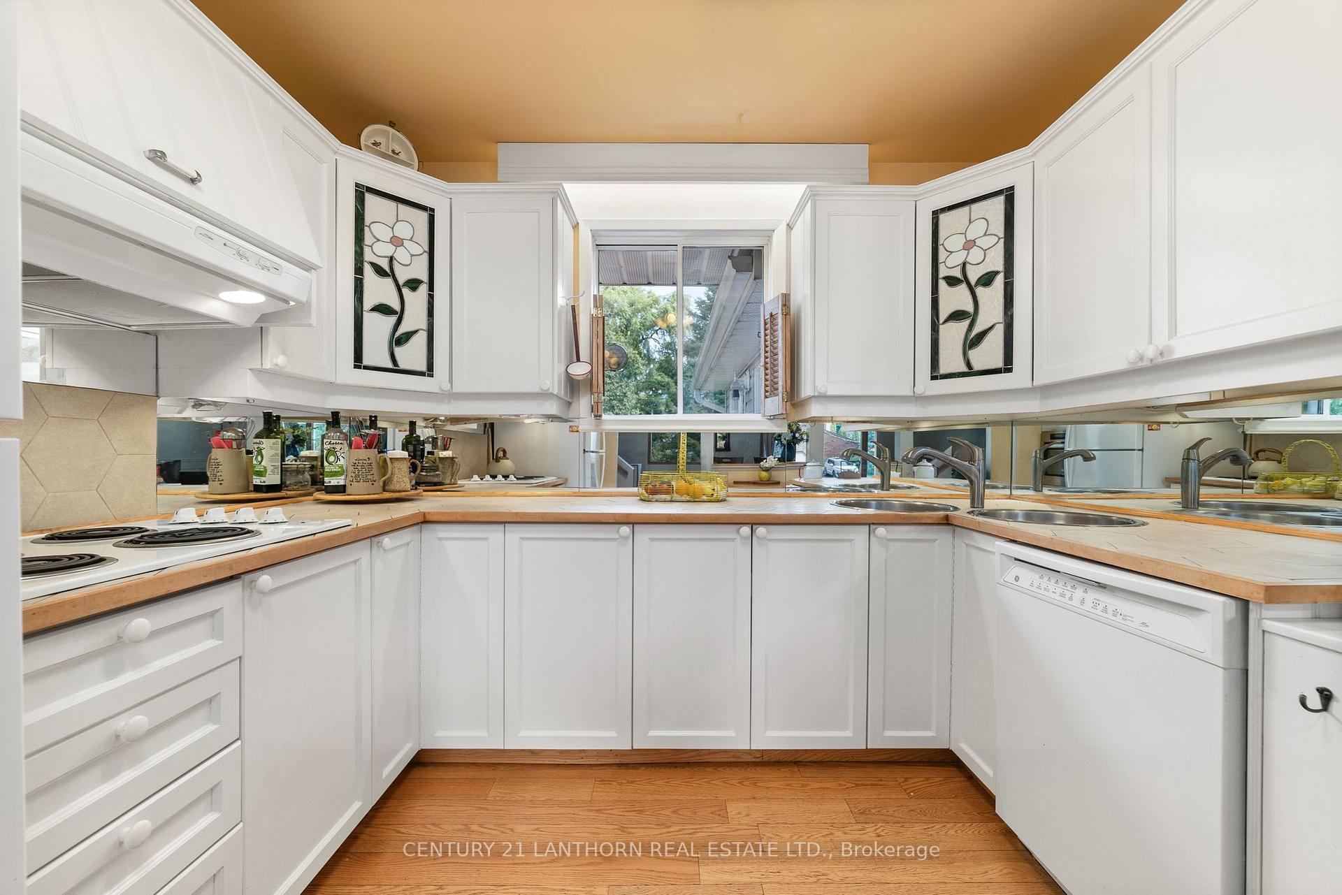 Photo 14 of 5 Morrow Avenue, Brighton — HOMEH