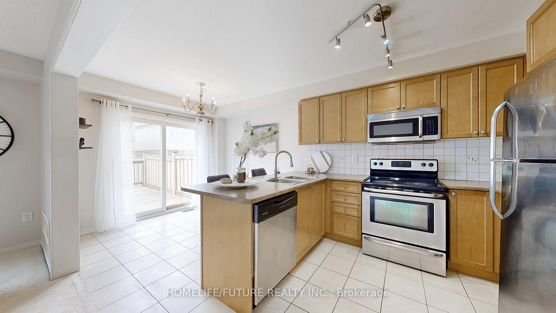 Photo 16 of 69 Elliottglen Drive, Ajax, Northeast Ajax — HOMEH