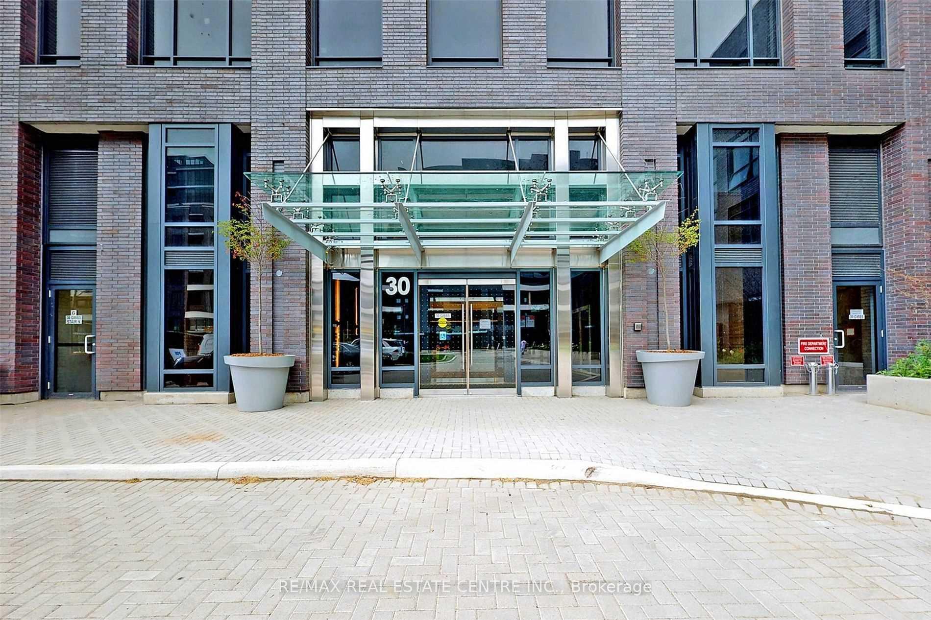 Photo 3 of Unit 1705, 30 Gibbs Road, Etobicoke, Islington-City Centre West — HOMEH