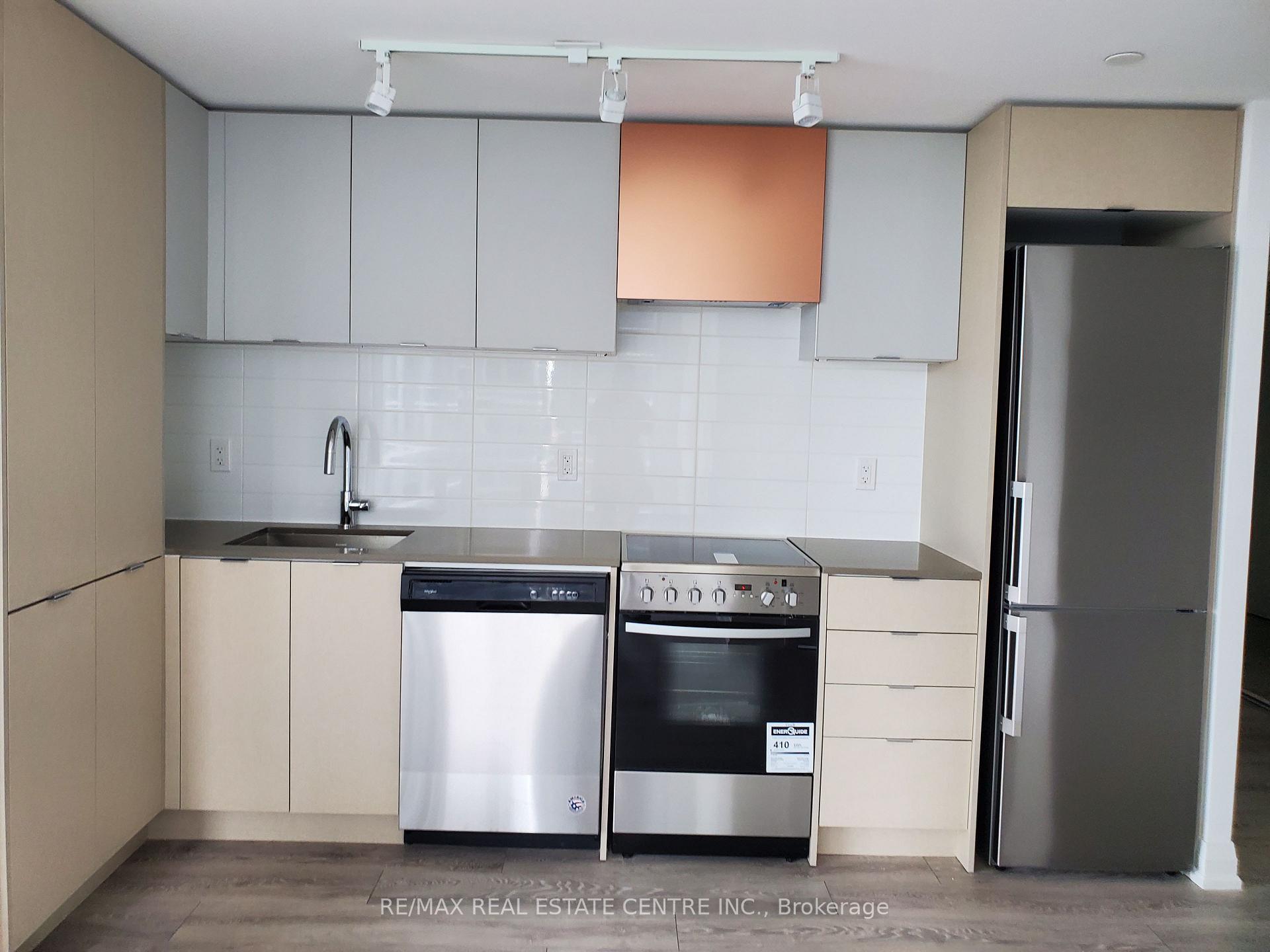 Photo 8 of Unit 1705, 30 Gibbs Road, Etobicoke, Islington-City Centre West — HOMEH