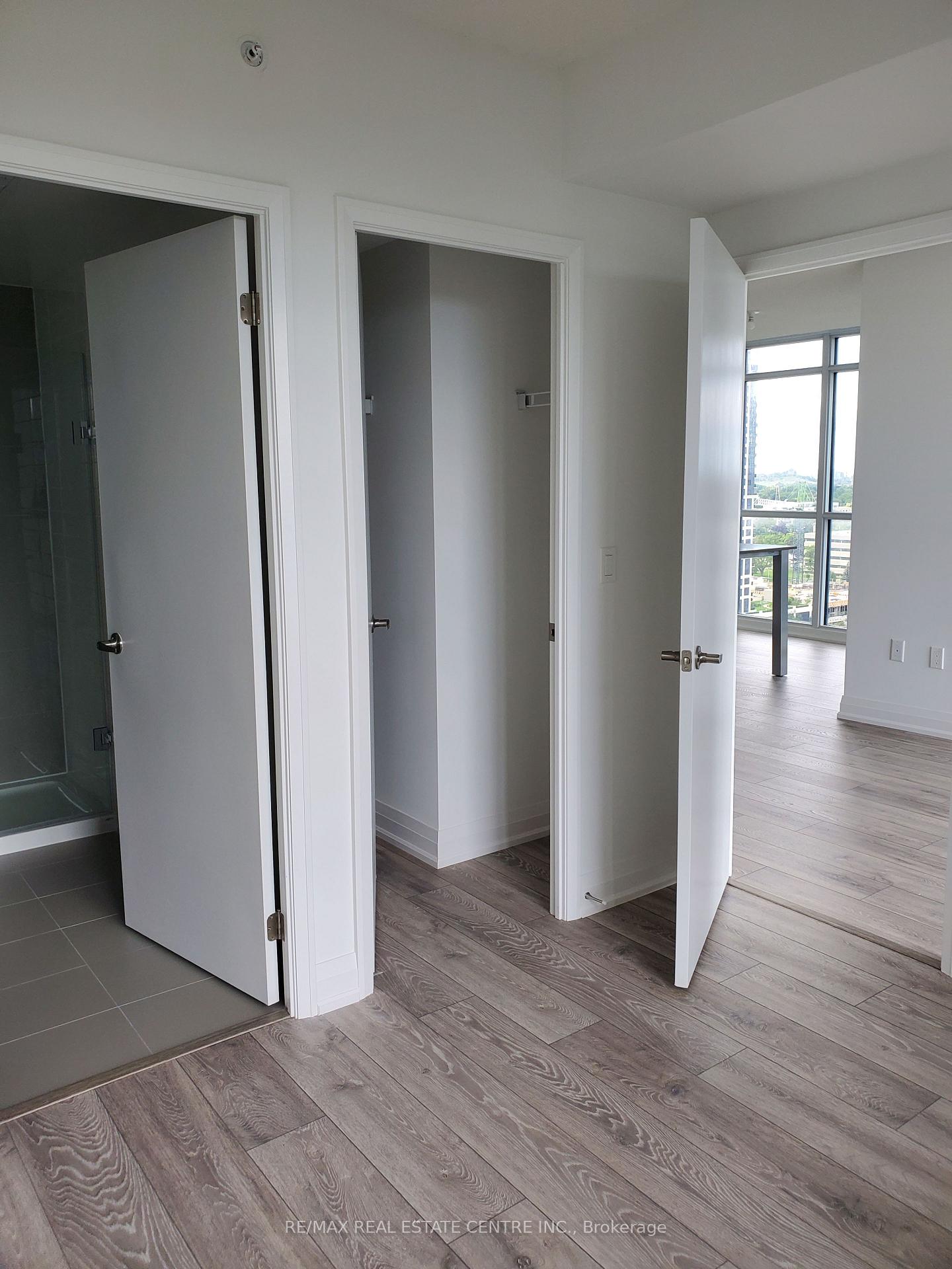 Photo 16 of Unit 1705, 30 Gibbs Road, Etobicoke, Islington-City Centre West — HOMEH