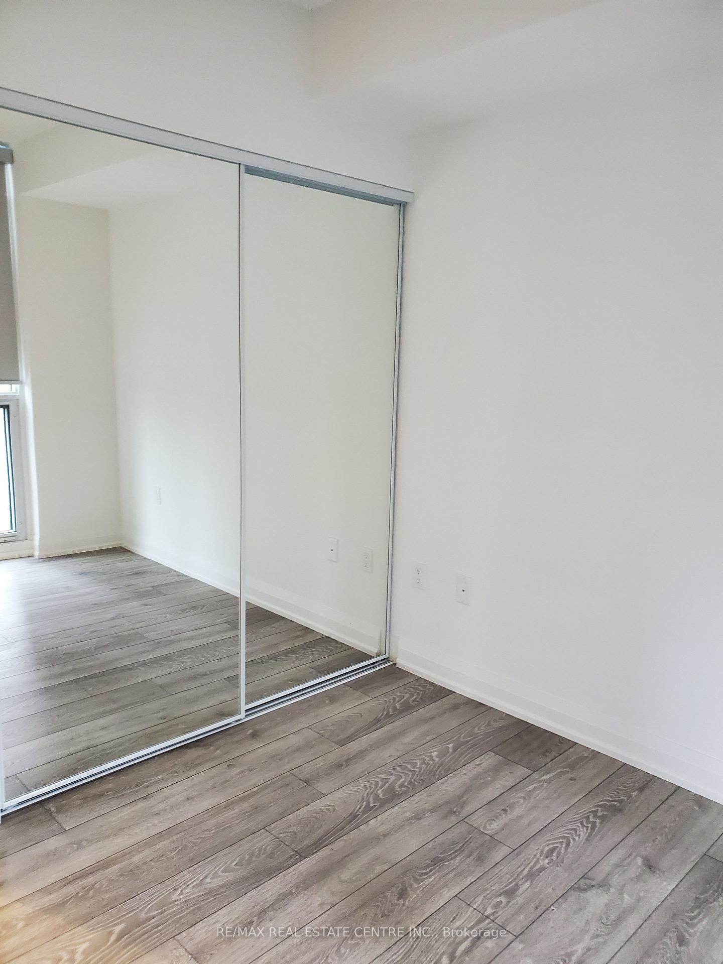 Photo 21 of Unit 1705, 30 Gibbs Road, Etobicoke, Islington-City Centre West — HOMEH
