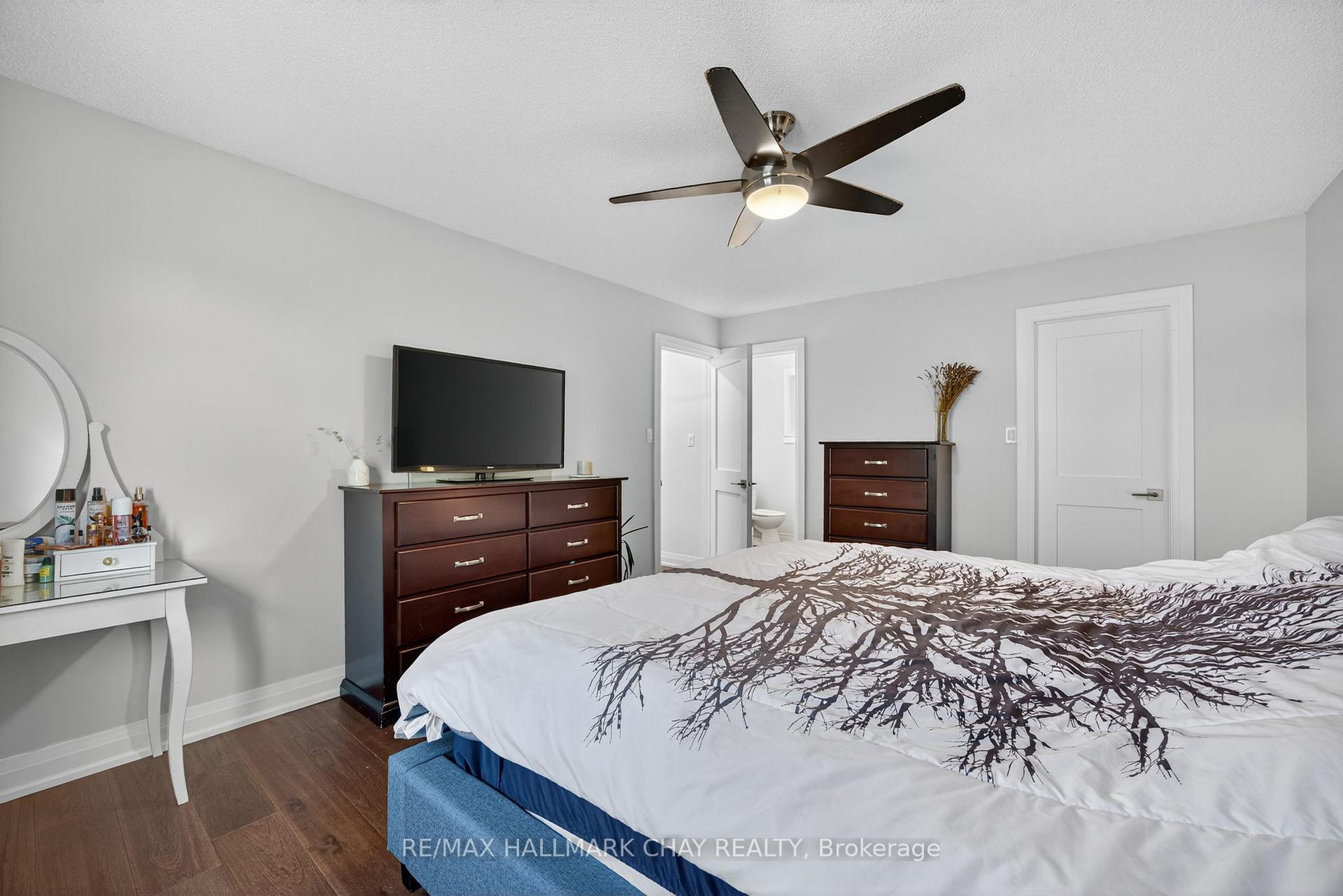 Photo 23 of Unit Main, 1 Knicely Road, Barrie, Painswick North — HOMEH