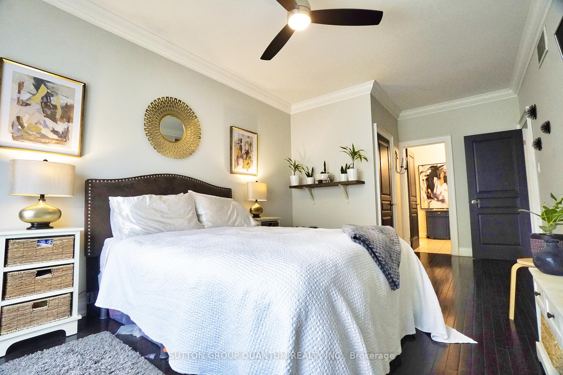 Photo 14 of 71 Versailles Crescent, Barrie, Innis-Shore — HOMEH