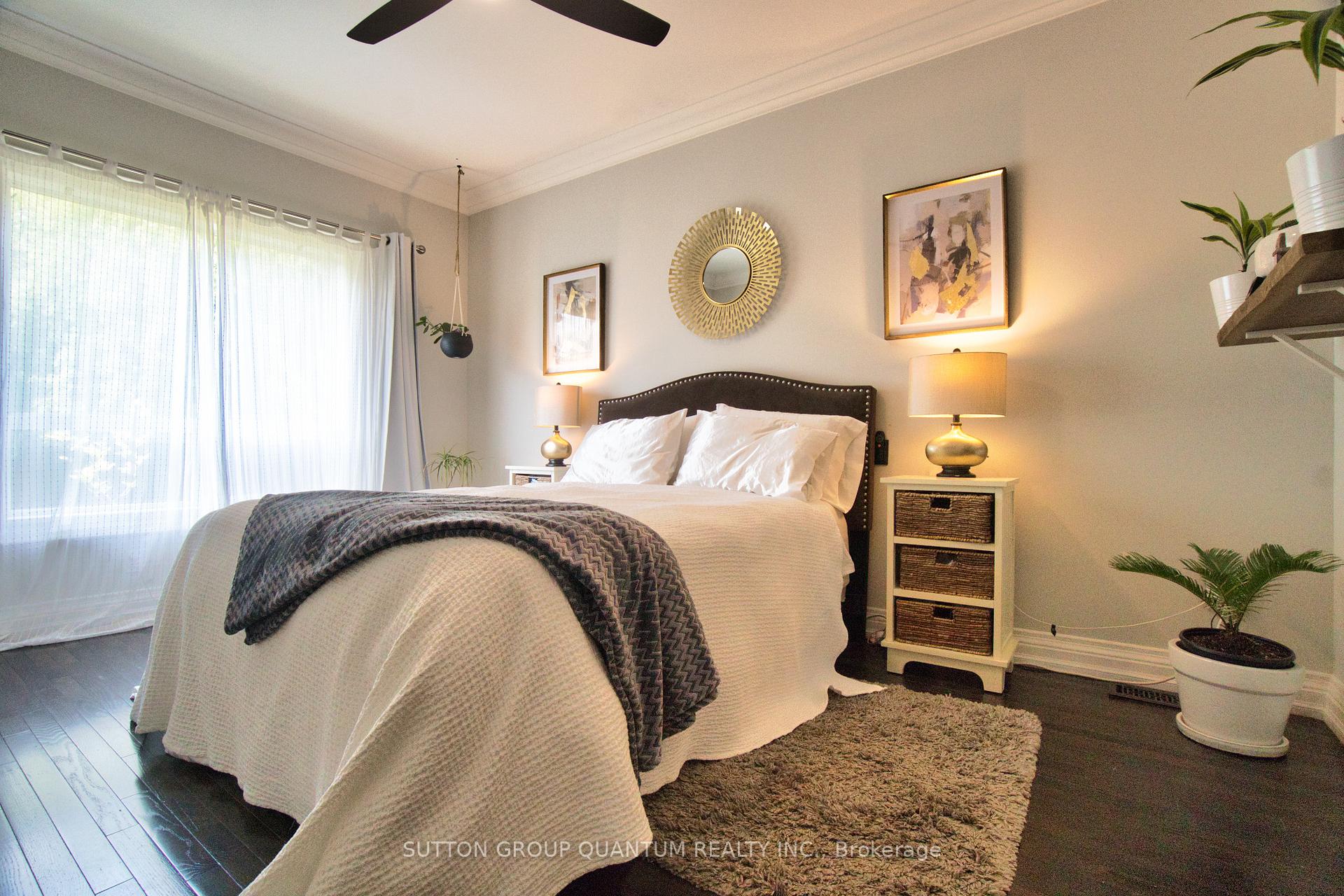 Photo 16 of 71 Versailles Crescent, Barrie, Innis-Shore — HOMEH