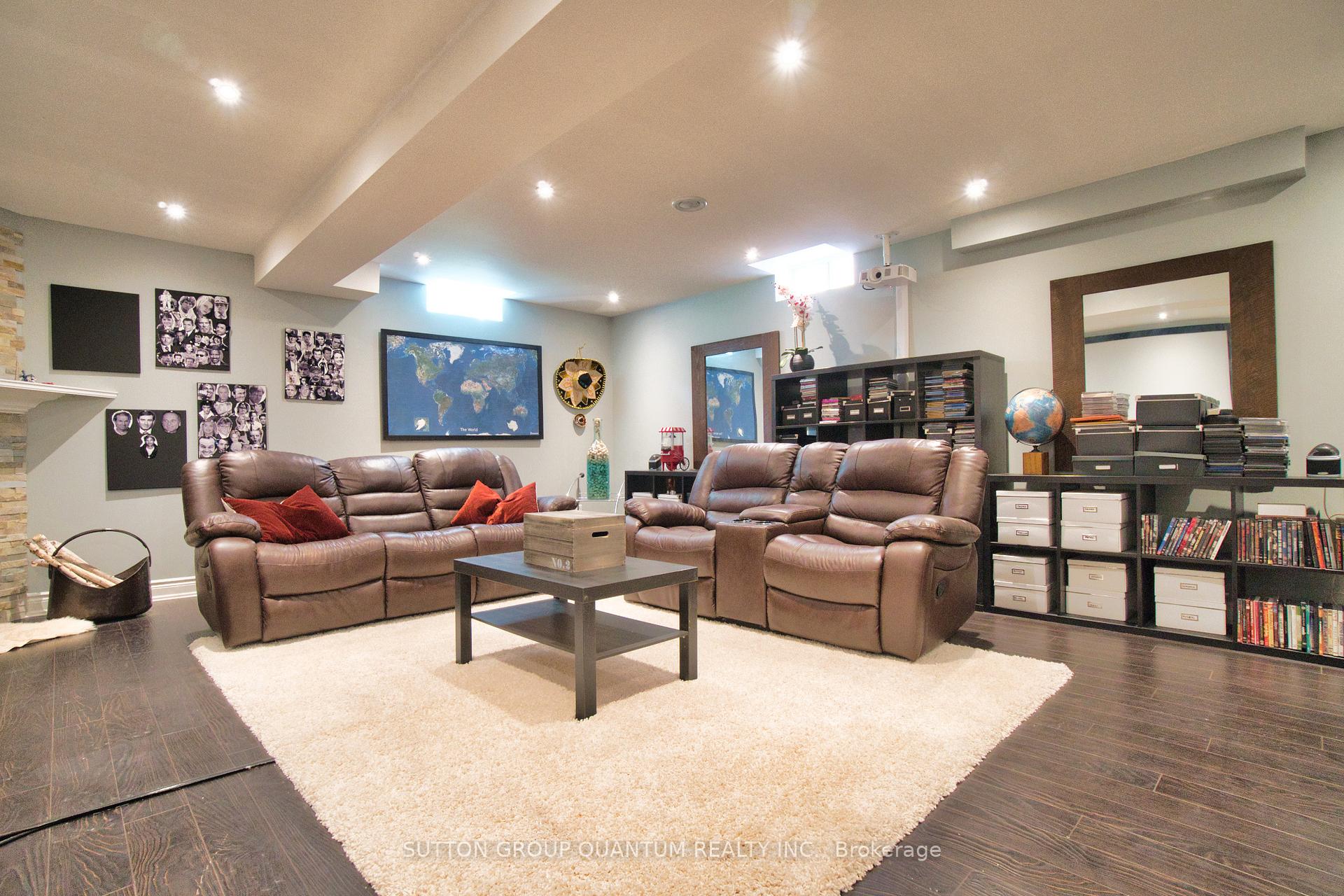 Photo 31 of 71 Versailles Crescent, Barrie, Innis-Shore — HOMEH
