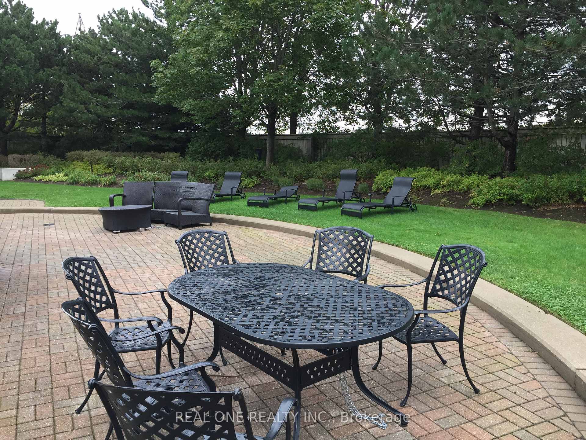 Photo 10 of Unit 1504, 101 Subway Crescent, Etobicoke, Islington-City Centre West — HOMEH