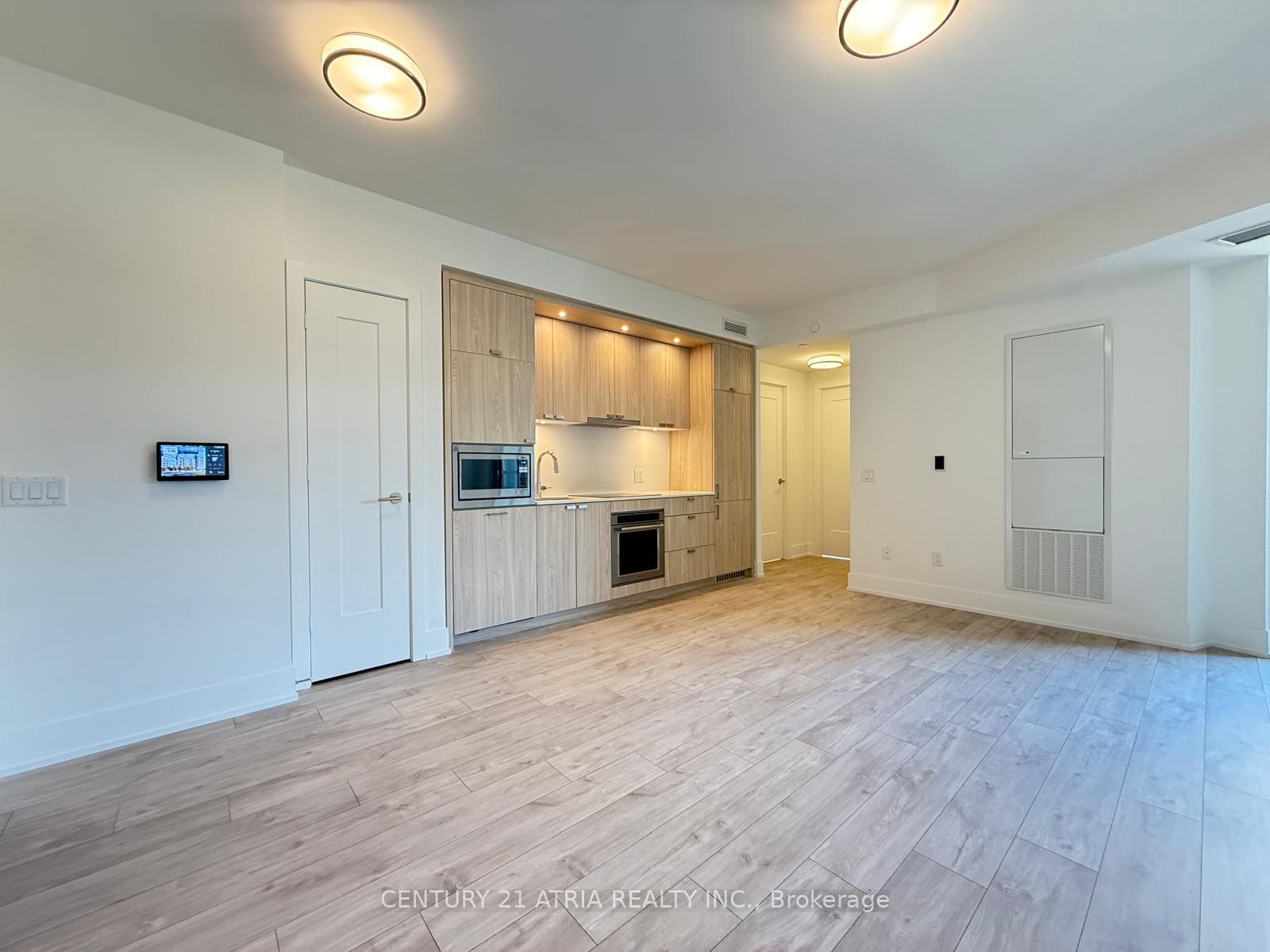Photo 3 of Unit 324, 259 The Kingsway, Etobicoke, Edenbridge-Humber Valley — HOMEH