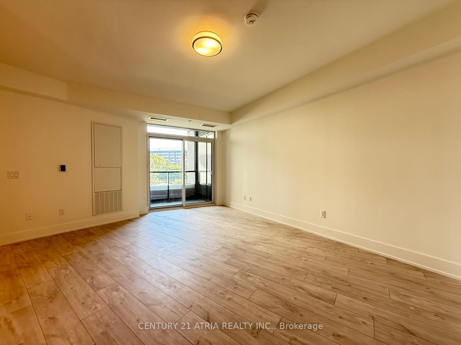 Photo 9 of Unit 324, 259 The Kingsway, Etobicoke, Edenbridge-Humber Valley — HOMEH
