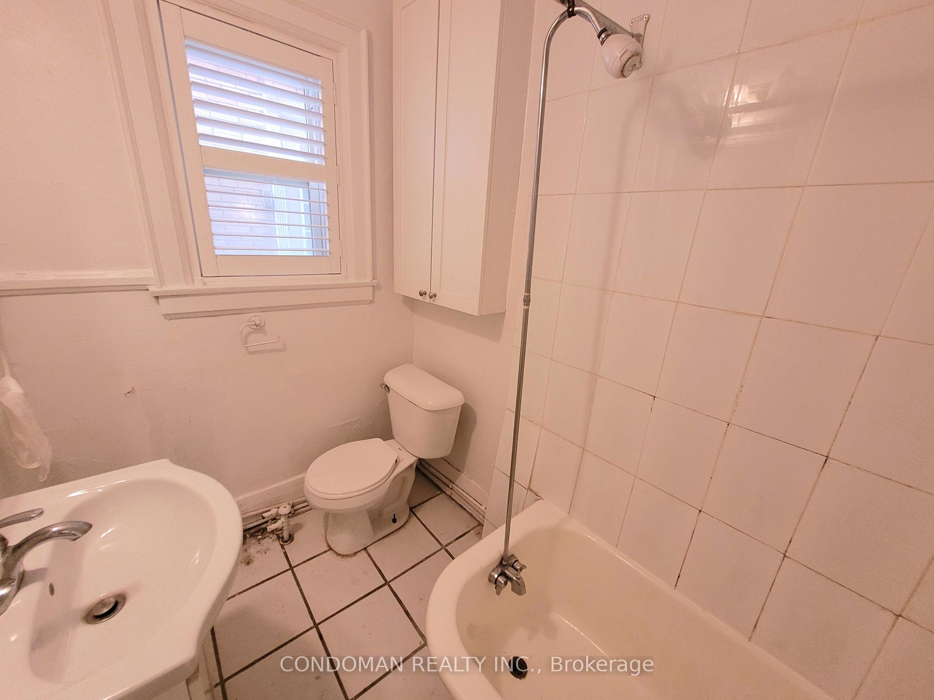 Photo 8 of Unit 2, 846 Broadview Avenue, Toronto, Playter Estates-Danforth — HOMEH
