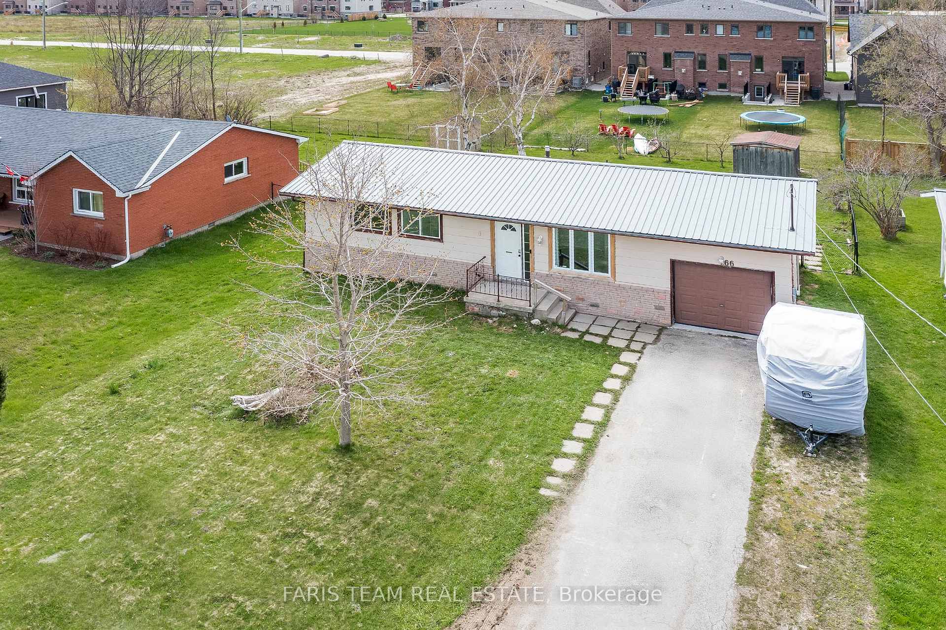 Photo 1 of 7515 County Road 91, Clearview, Stayner — HOMEH