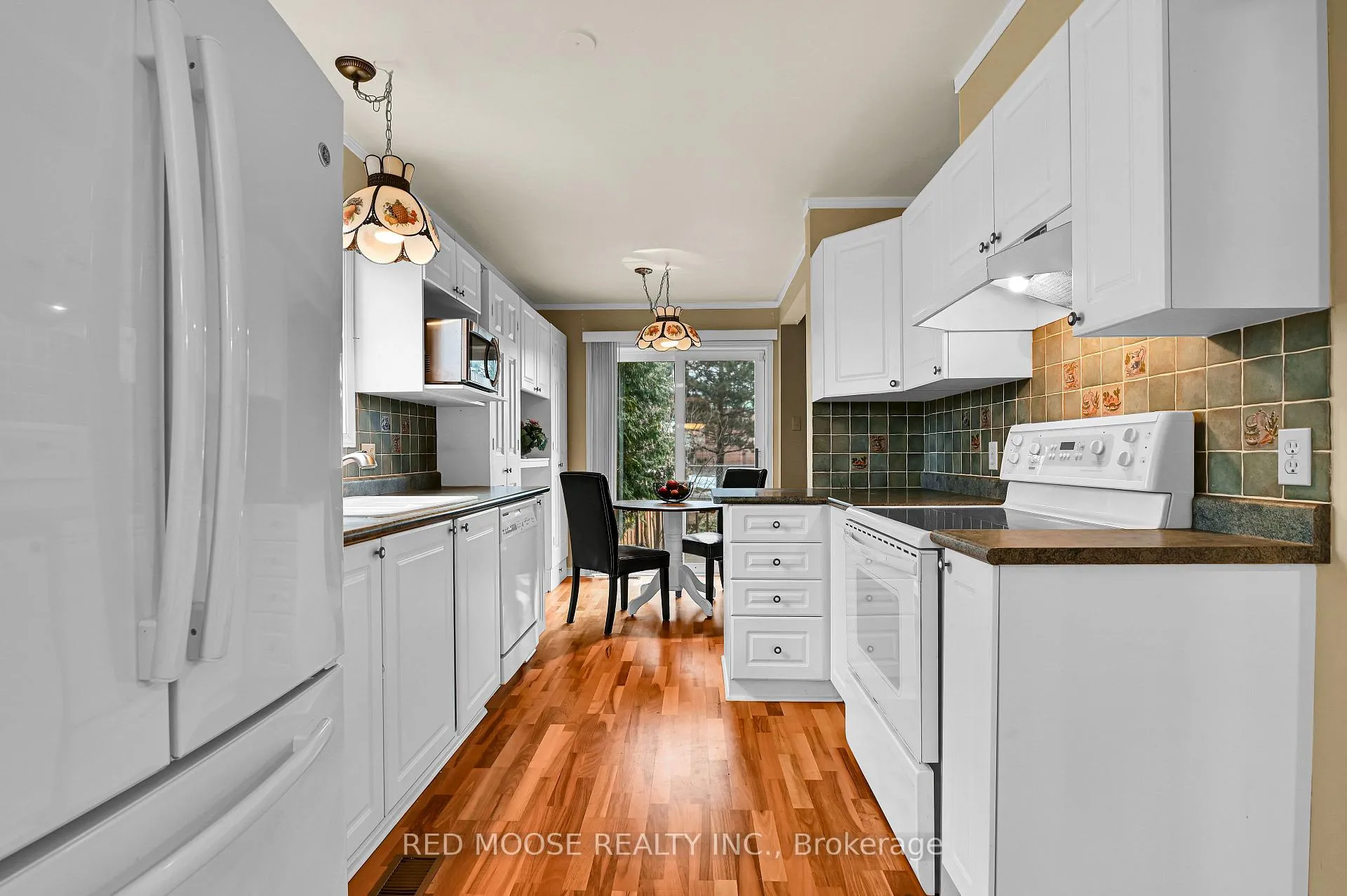 Photo 12 of 1572 Duplante Avenue, Ottawa, Fallingbrook/Pineridge — HOMEH