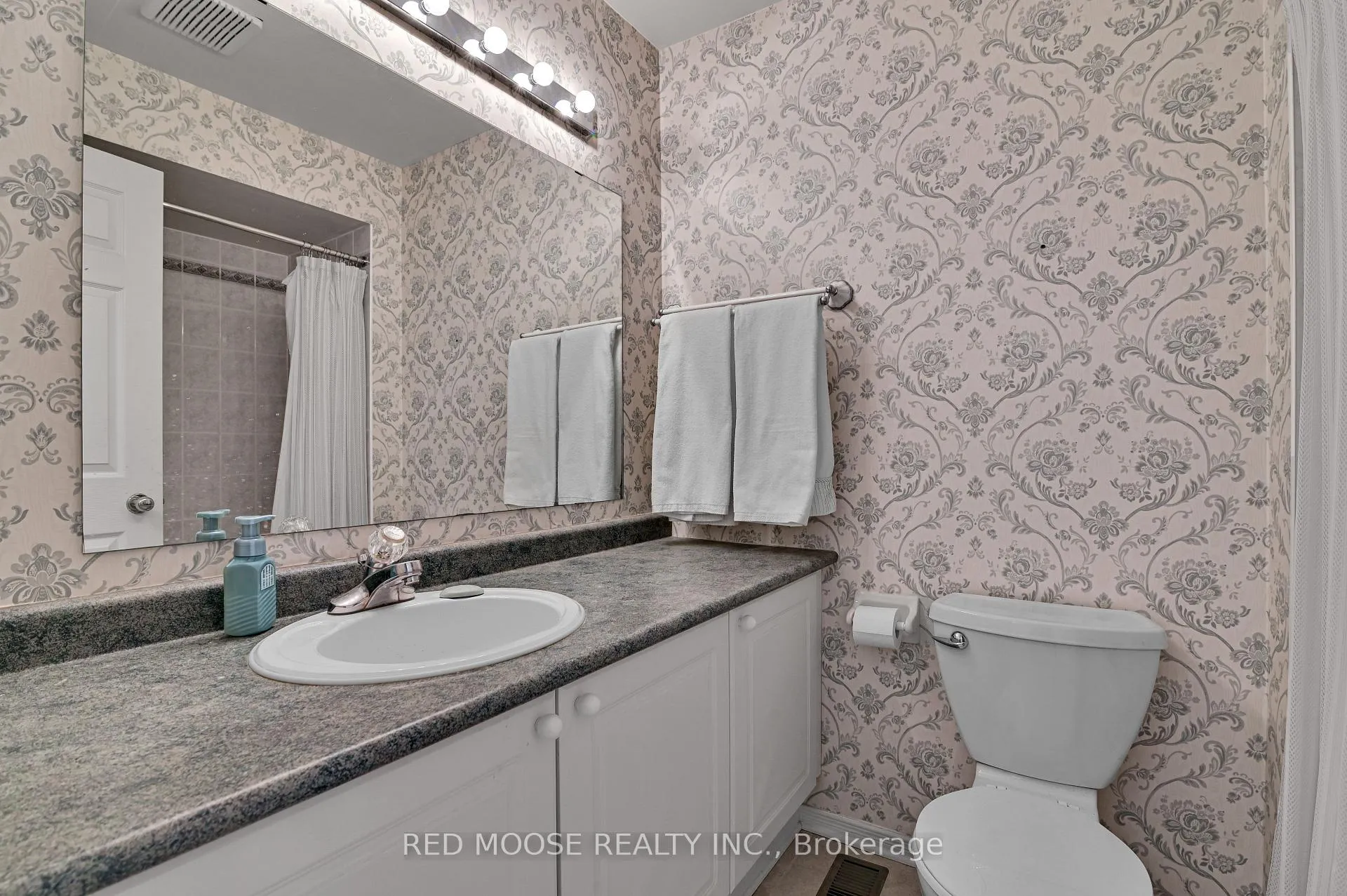 Photo 36 of 1572 Duplante Avenue, Ottawa, Fallingbrook/Pineridge — HOMEH