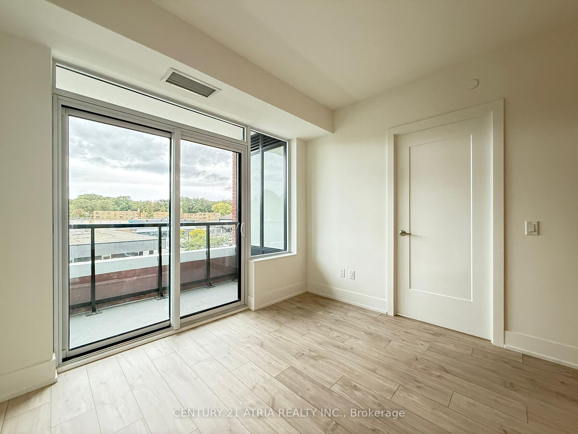 Front of Unit 317, 259 The Kingsway