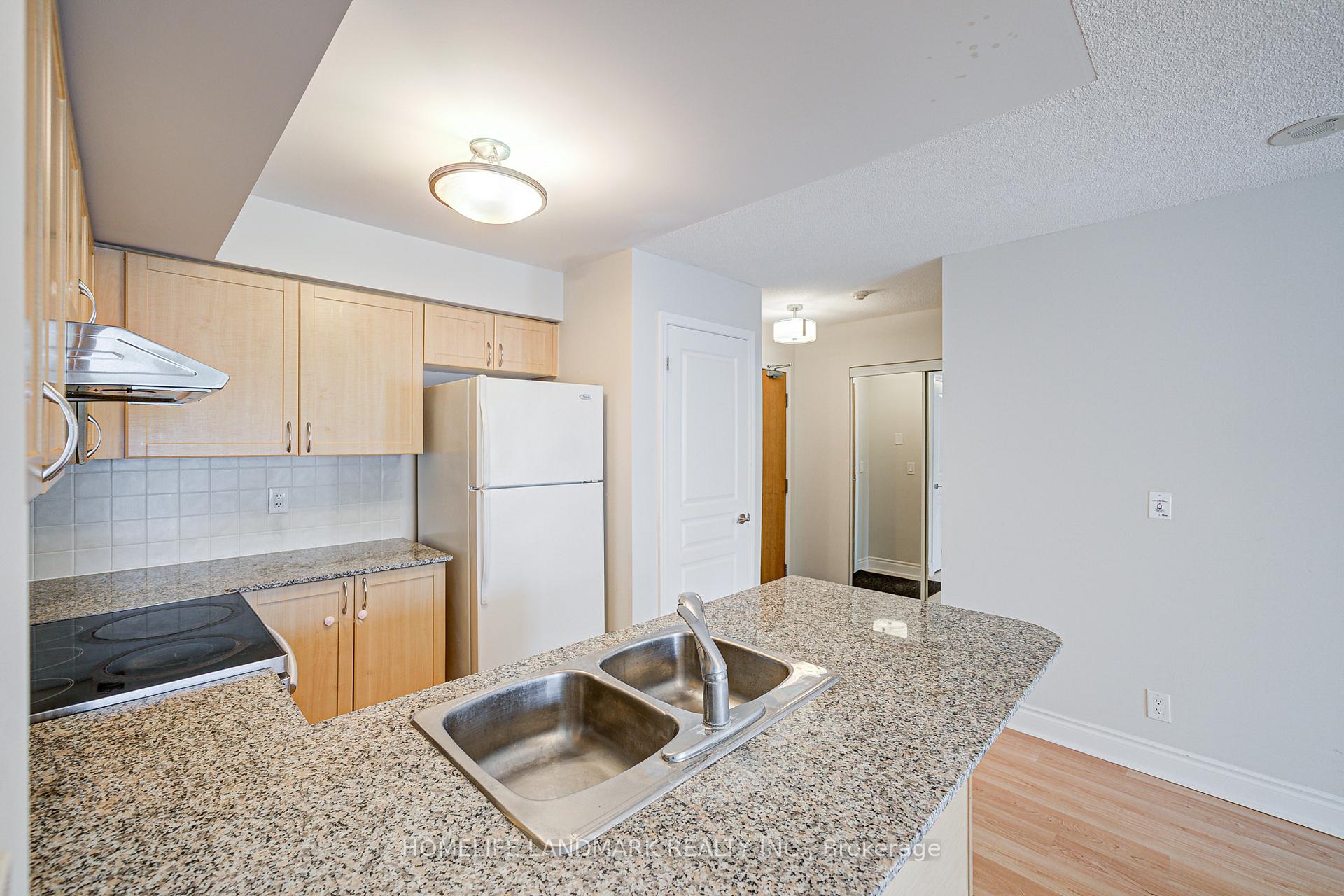 Photo 7 of Unit 311, 75 South Town Centre Boulevard, Markham, Unionville — HOMEH