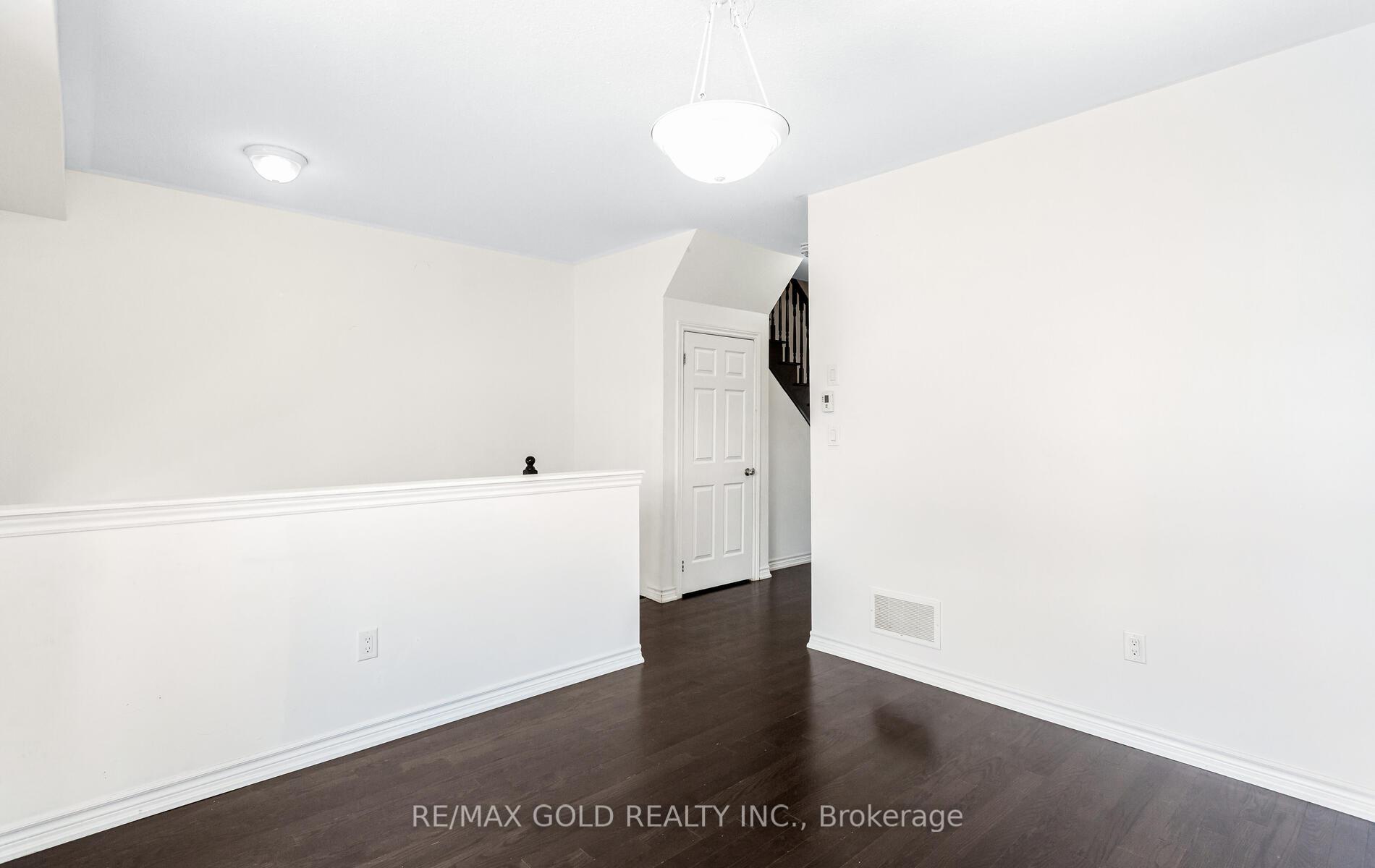 Photo 7 of 68 Agava Street, Brampton, Northwest Brampton — HOMEH