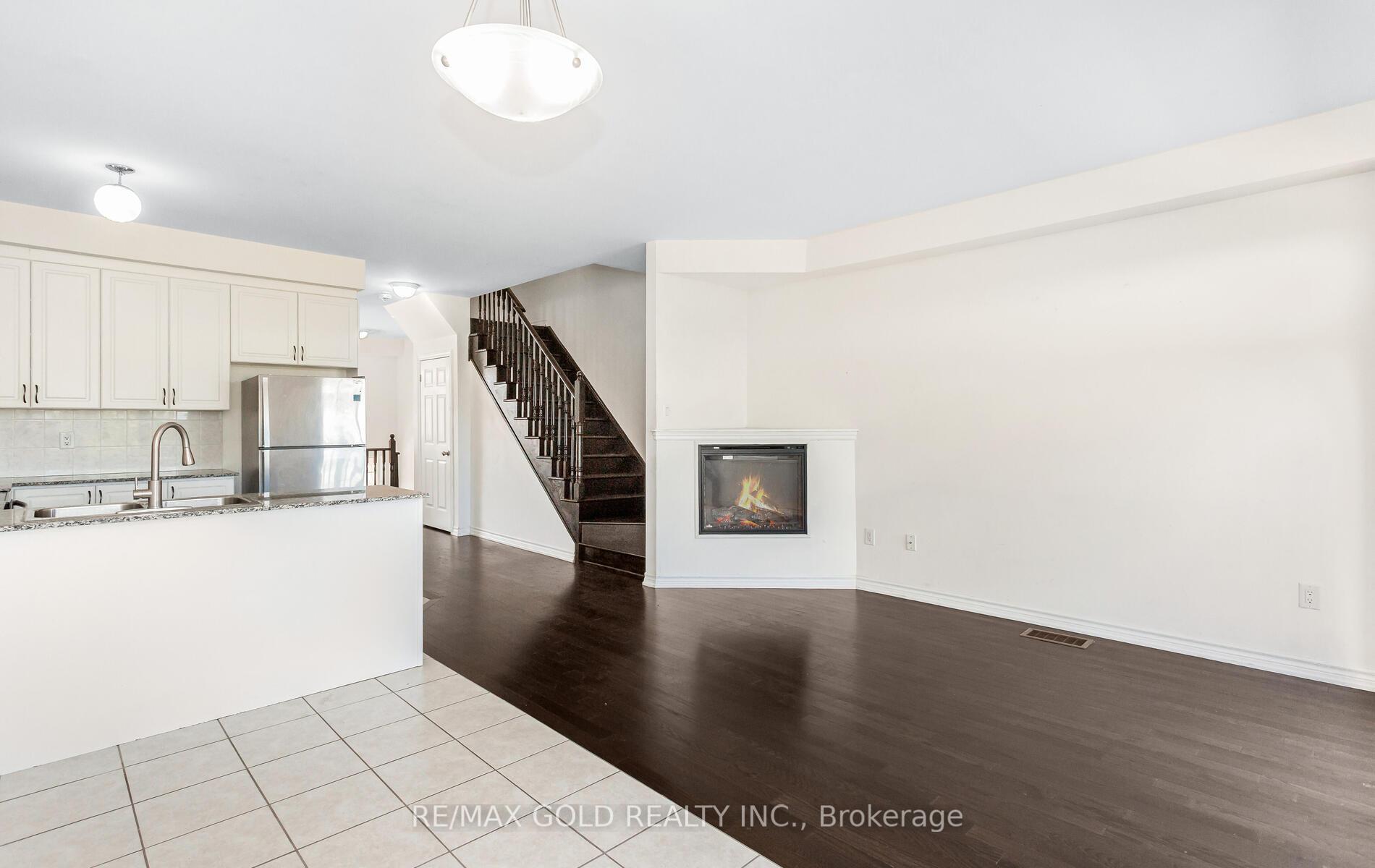 Photo 11 of 68 Agava Street, Brampton, Northwest Brampton — HOMEH