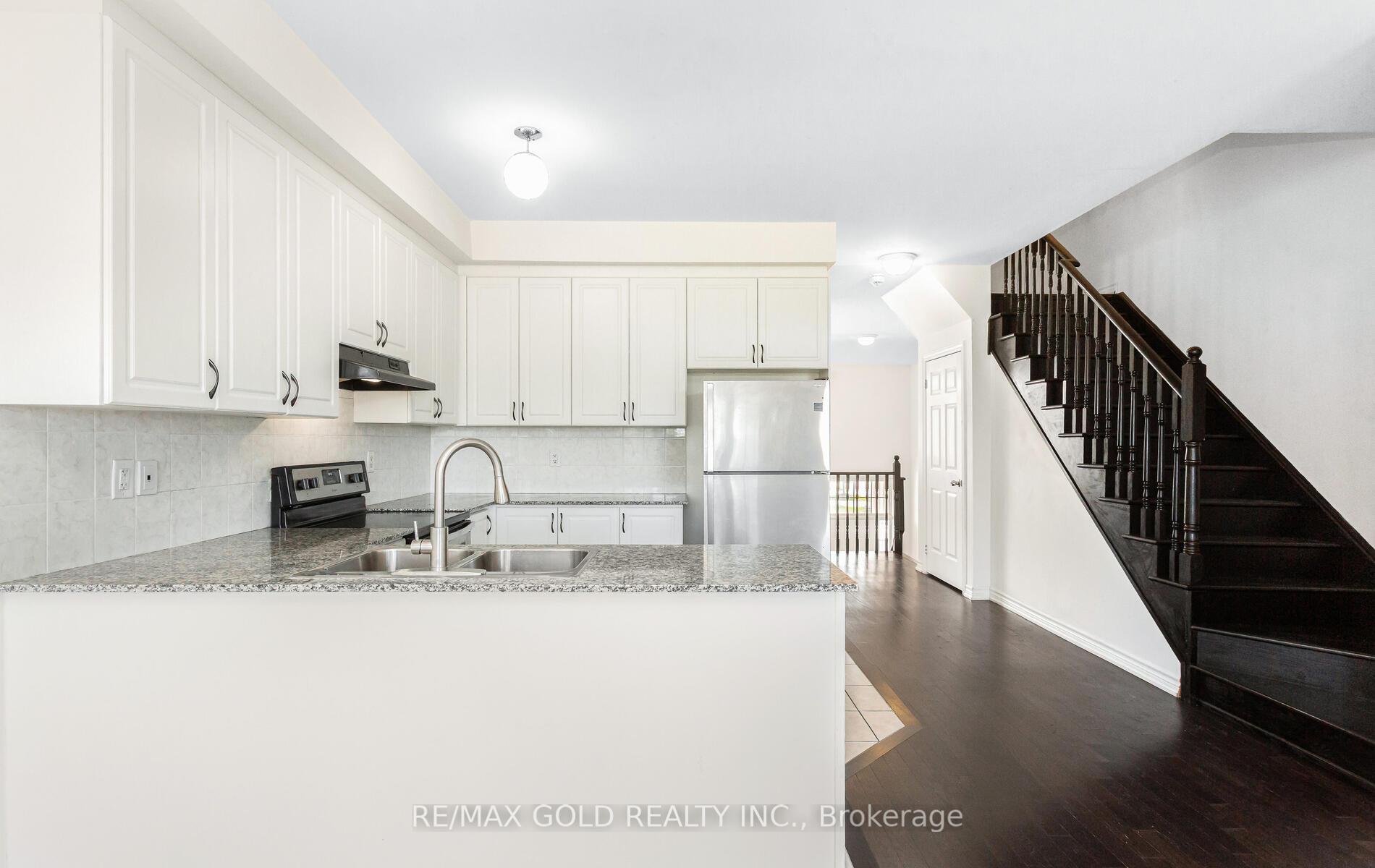 Photo 14 of 68 Agava Street, Brampton, Northwest Brampton — HOMEH