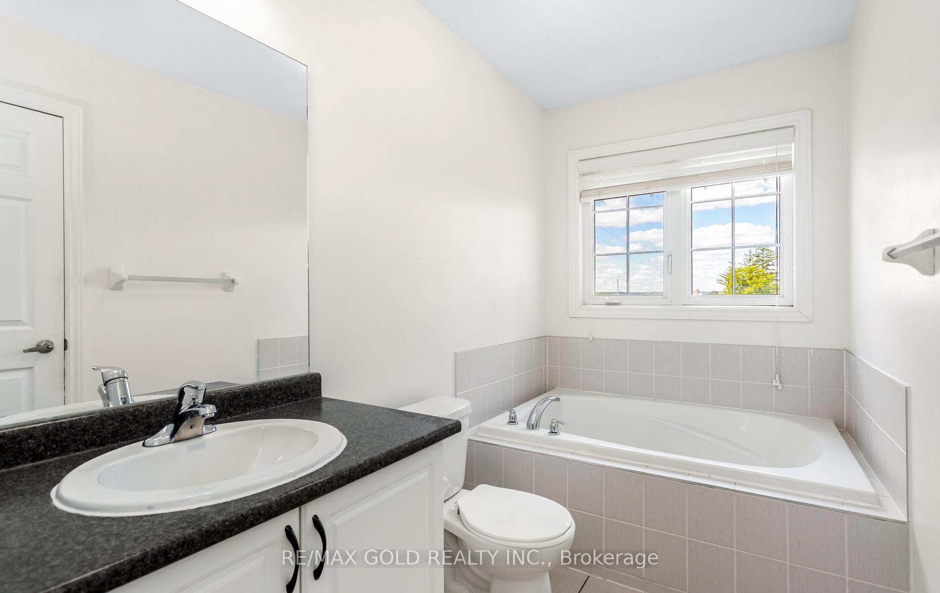 Photo 28 of 68 Agava Street, Brampton, Northwest Brampton — HOMEH