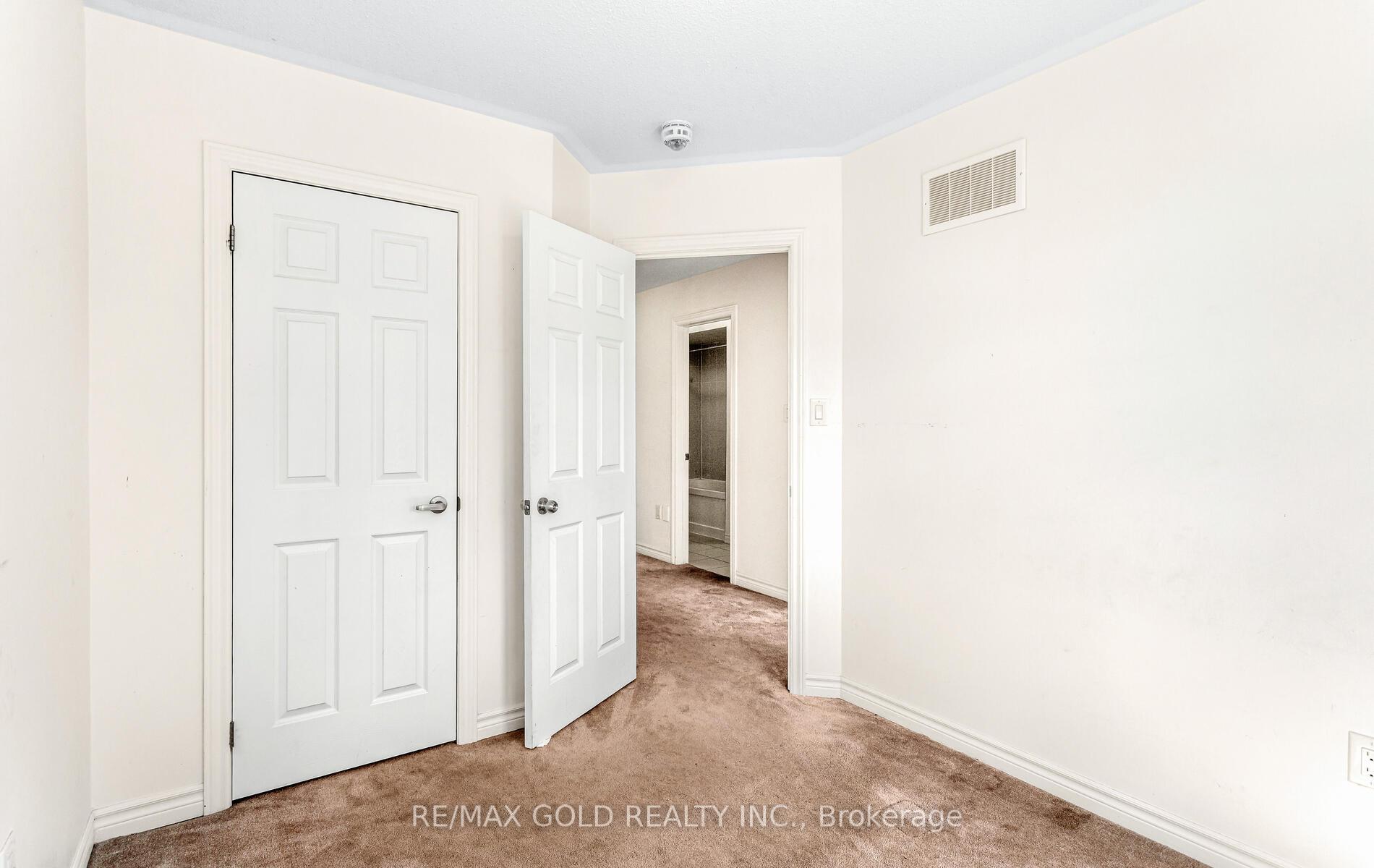 Photo 34 of 68 Agava Street, Brampton, Northwest Brampton — HOMEH