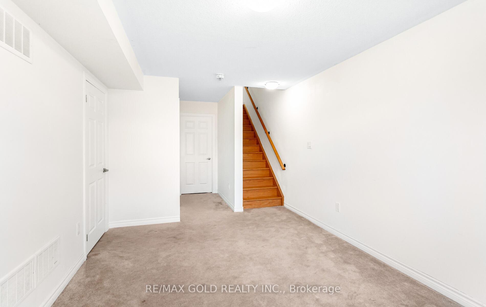 Photo 38 of 68 Agava Street, Brampton, Northwest Brampton — HOMEH