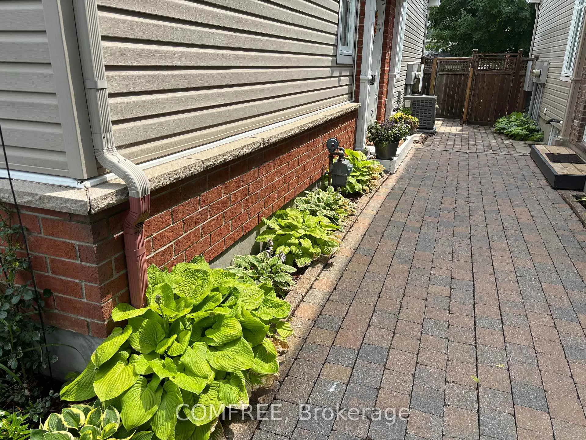 Photo 33 of 29D Cresthaven Drive, Ottawa, Barrhaven East — HOMEH