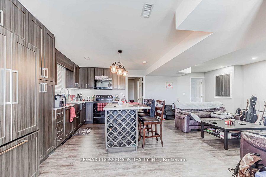 Photo 2 of Unit Lower, 15 Niddery Street, Clarington, Courtice — HOMEH
