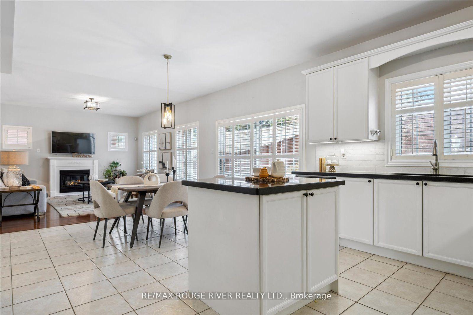 Photo 20 of 50 O'shea Crescent, Ajax, Northwest Ajax — HOMEH