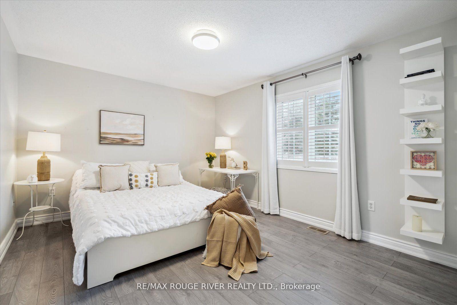 Photo 35 of 50 O'shea Crescent, Ajax, Northwest Ajax — HOMEH