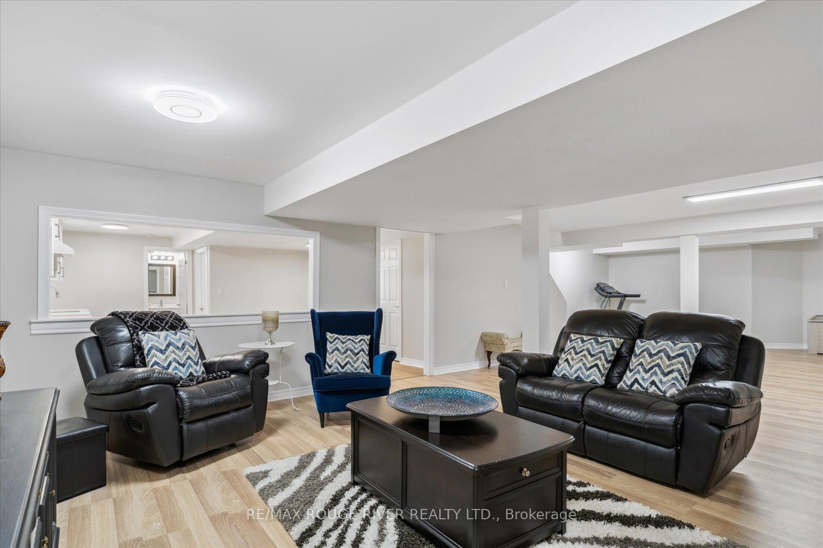 Photo 40 of 50 O'shea Crescent, Ajax, Northwest Ajax — HOMEH