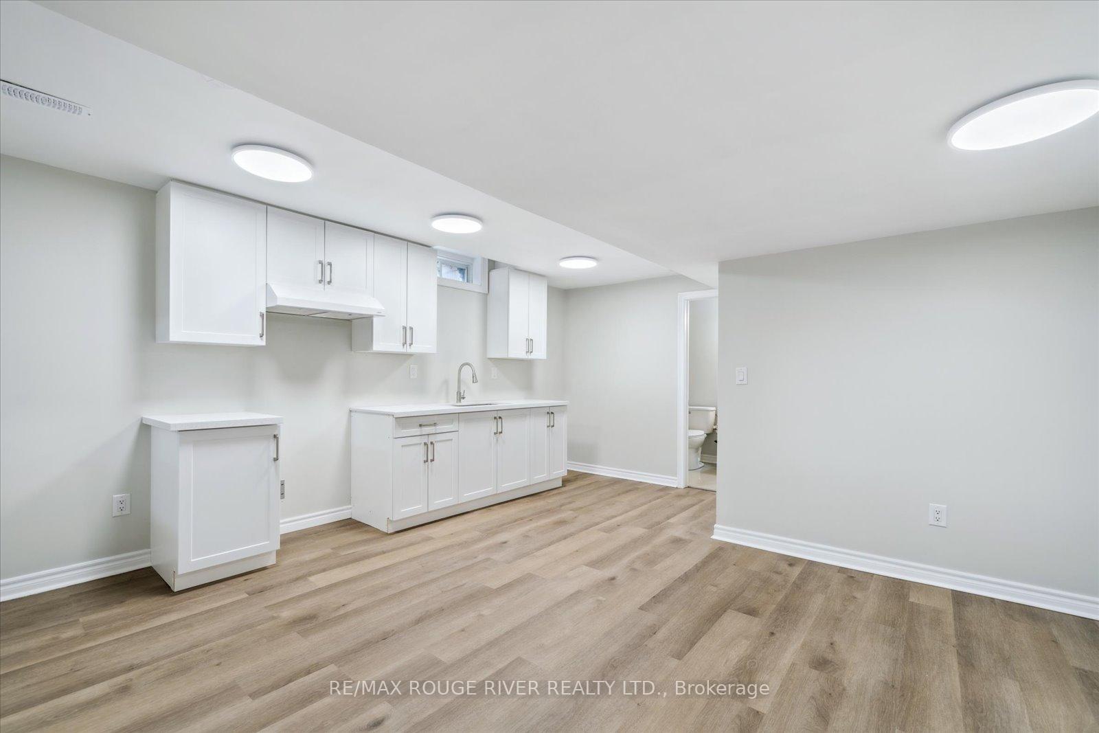 Photo 42 of 50 O'shea Crescent, Ajax, Northwest Ajax — HOMEH