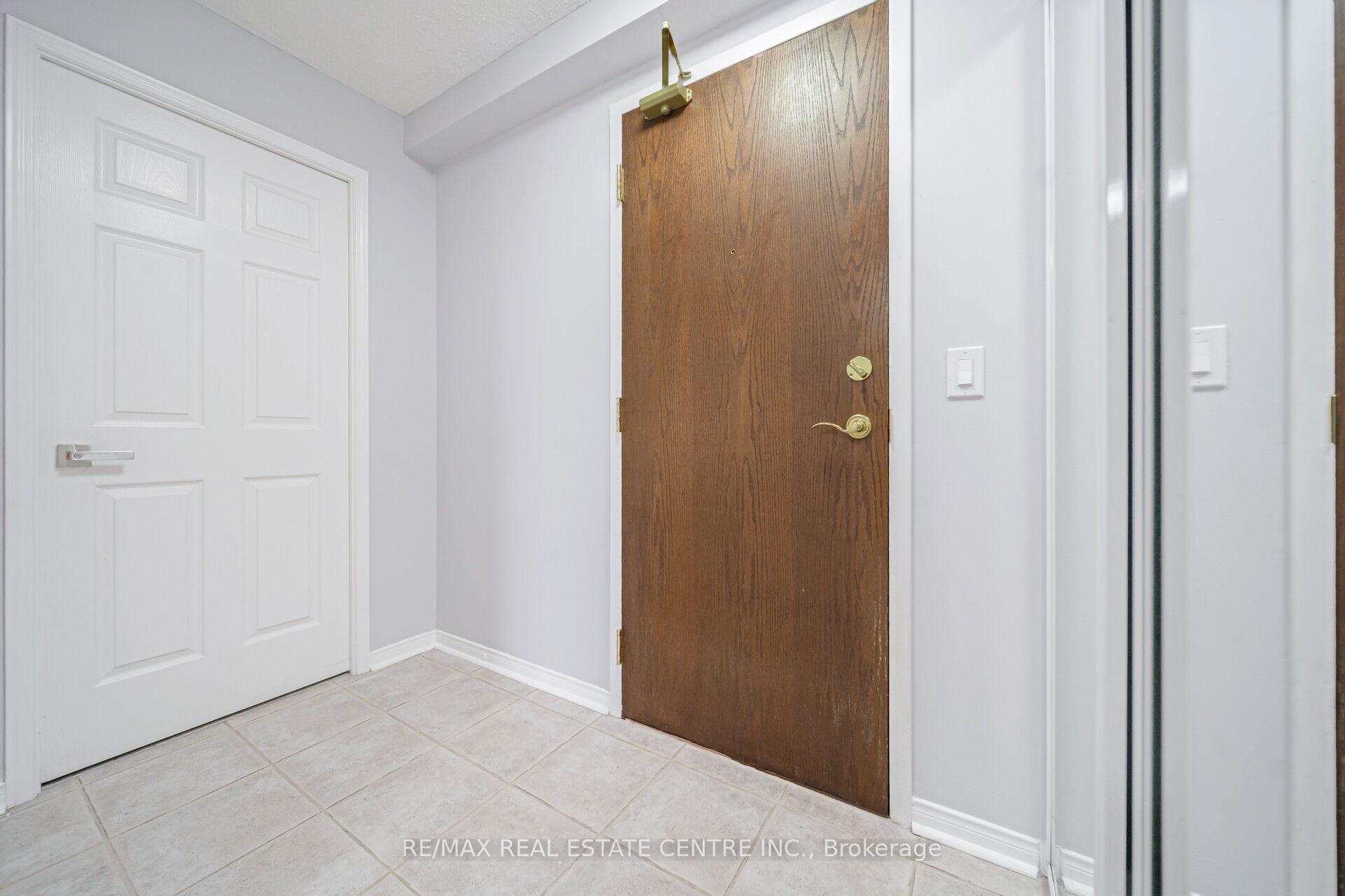 Photo 16 of Unit 505, 17 Michael Power Place, Etobicoke, Islington-City Centre West — HOMEH