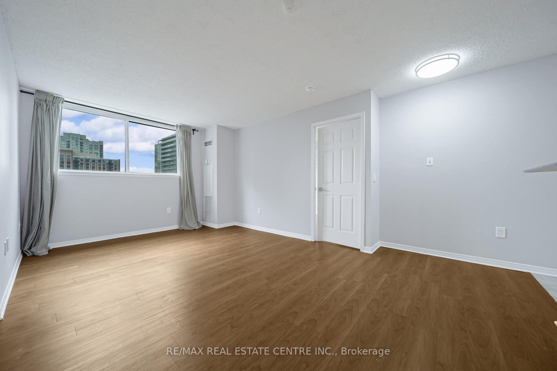 Photo 26 of Unit 505, 17 Michael Power Place, Etobicoke, Islington-City Centre West — HOMEH