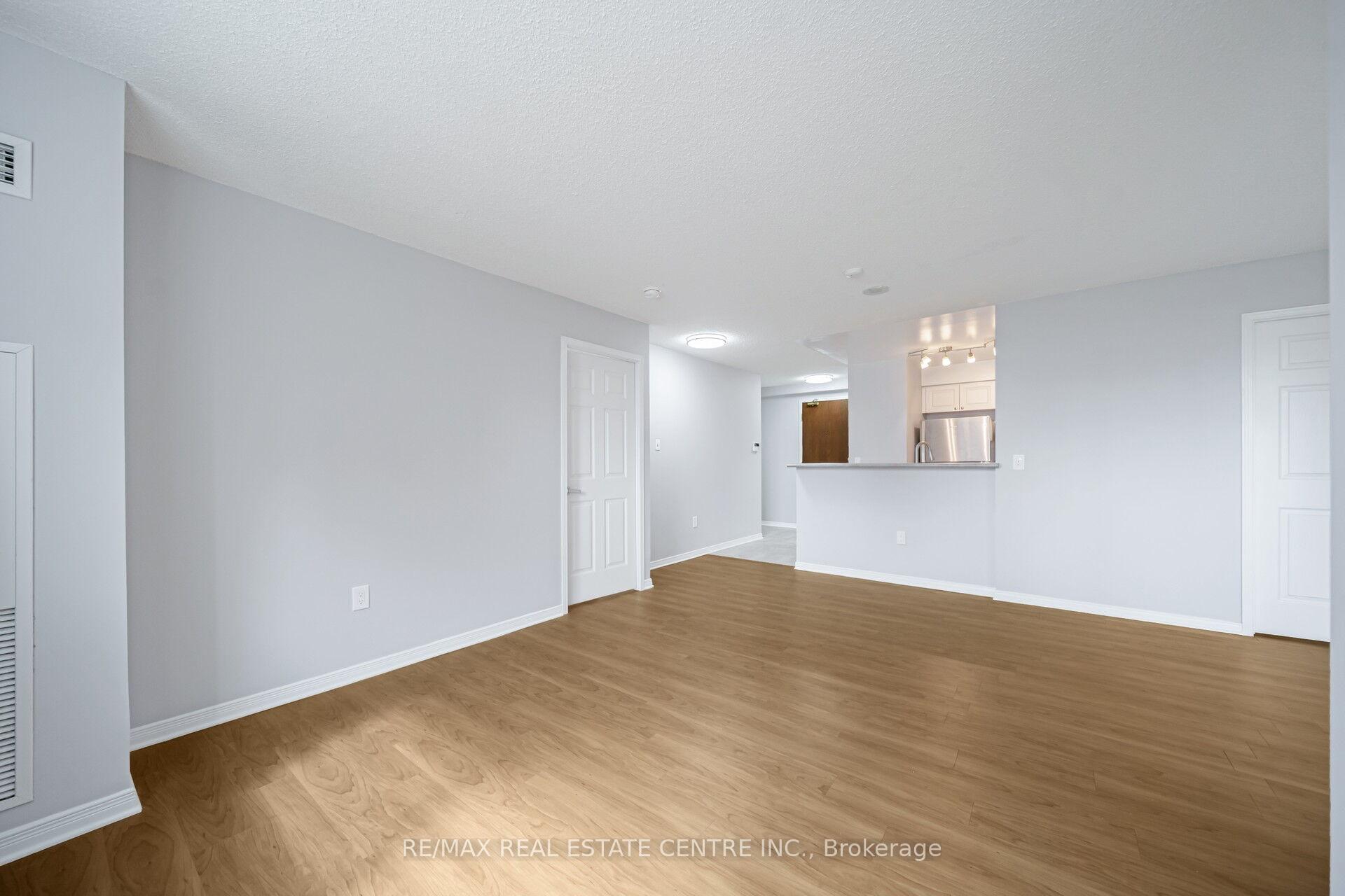 Photo 27 of Unit 505, 17 Michael Power Place, Etobicoke, Islington-City Centre West — HOMEH