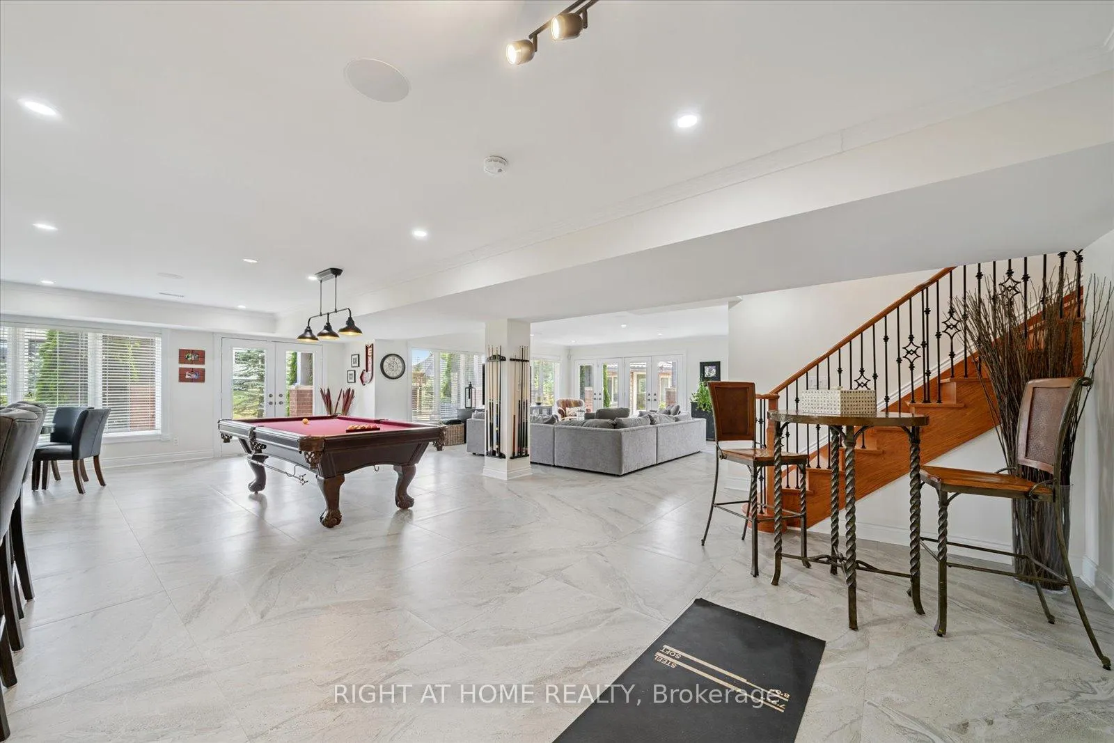 Photo 28 of 7 Clyde Court, Scugog, Port Perry — HOMEH