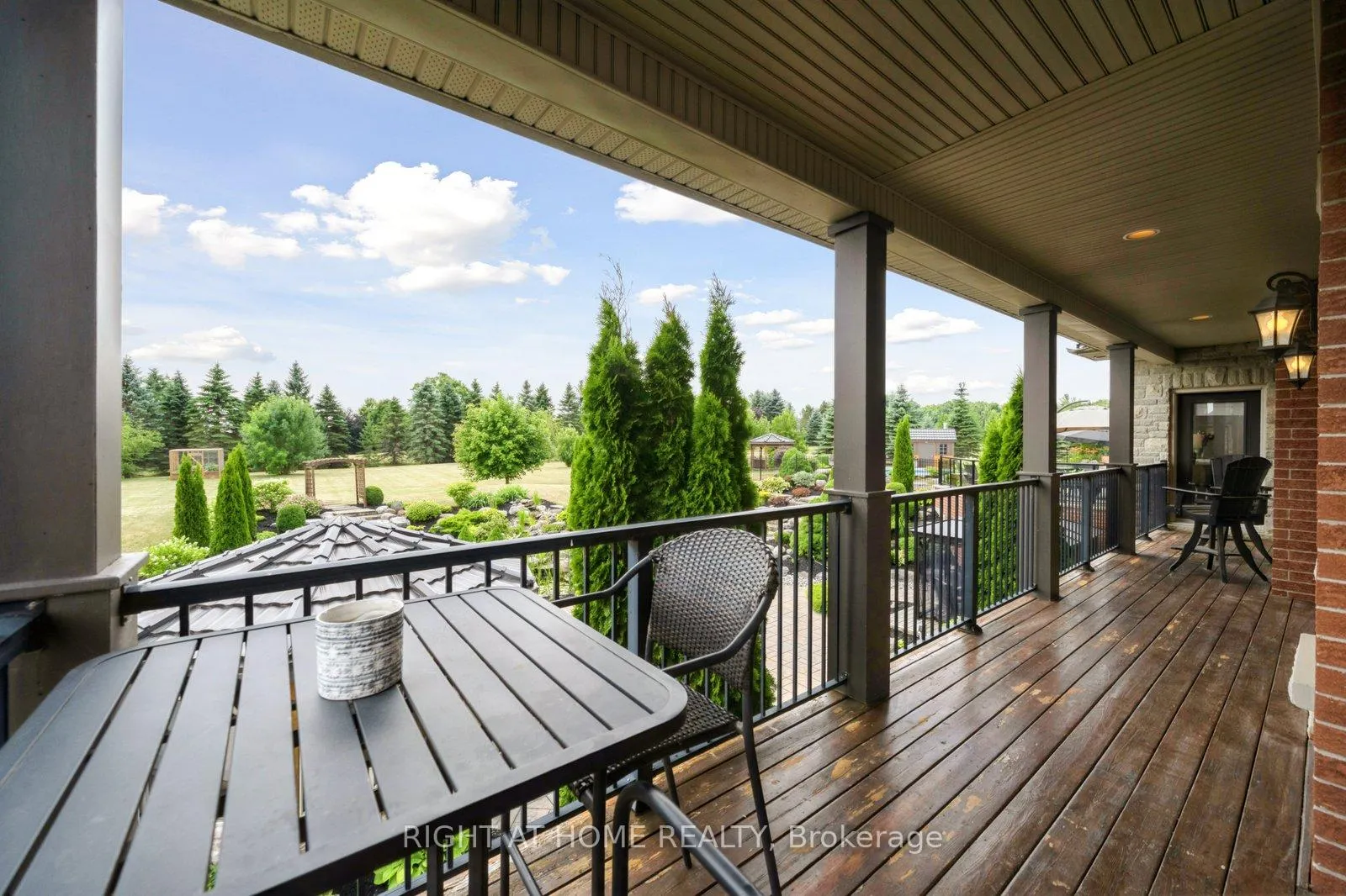 Photo 43 of 7 Clyde Court, Scugog, Port Perry — HOMEH