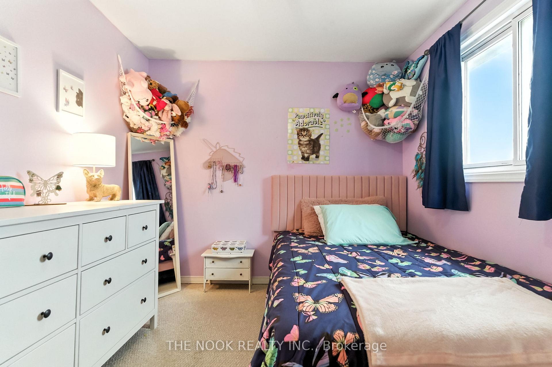 Photo 2 of 79 Lawrence Crescent, Clarington, Bowmanville — HOMEH