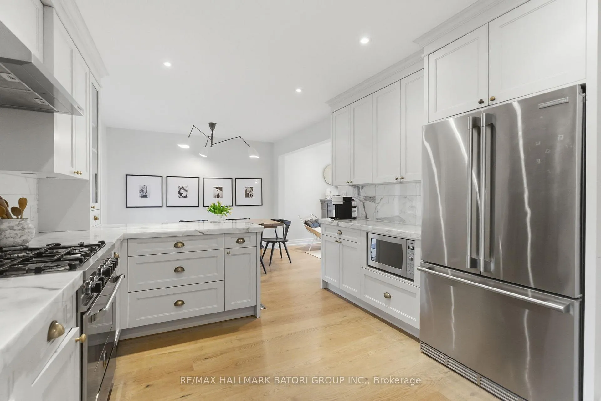 Photo 15 of 69 Kimbark Boulevard, Toronto, Bedford Park-Nortown — HOMEH
