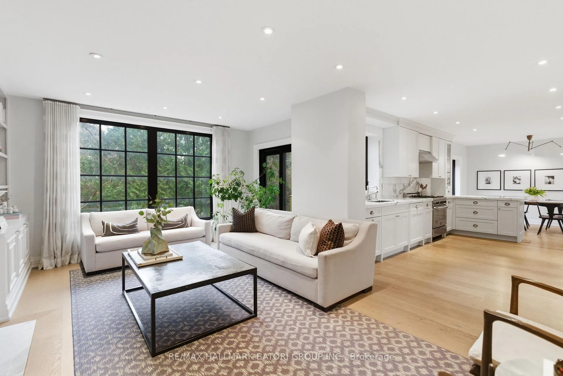 Photo 19 of 69 Kimbark Boulevard, Toronto, Bedford Park-Nortown — HOMEH