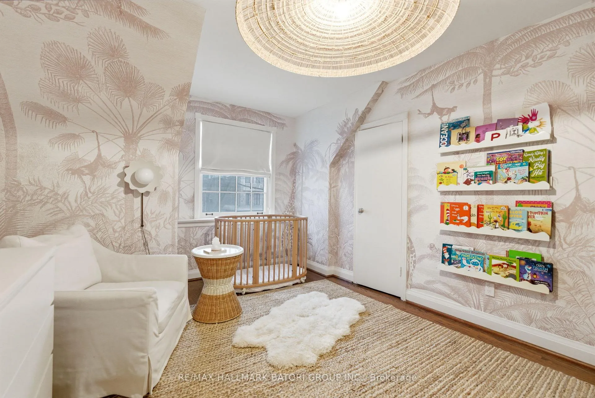 Photo 25 of 69 Kimbark Boulevard, Toronto, Bedford Park-Nortown — HOMEH
