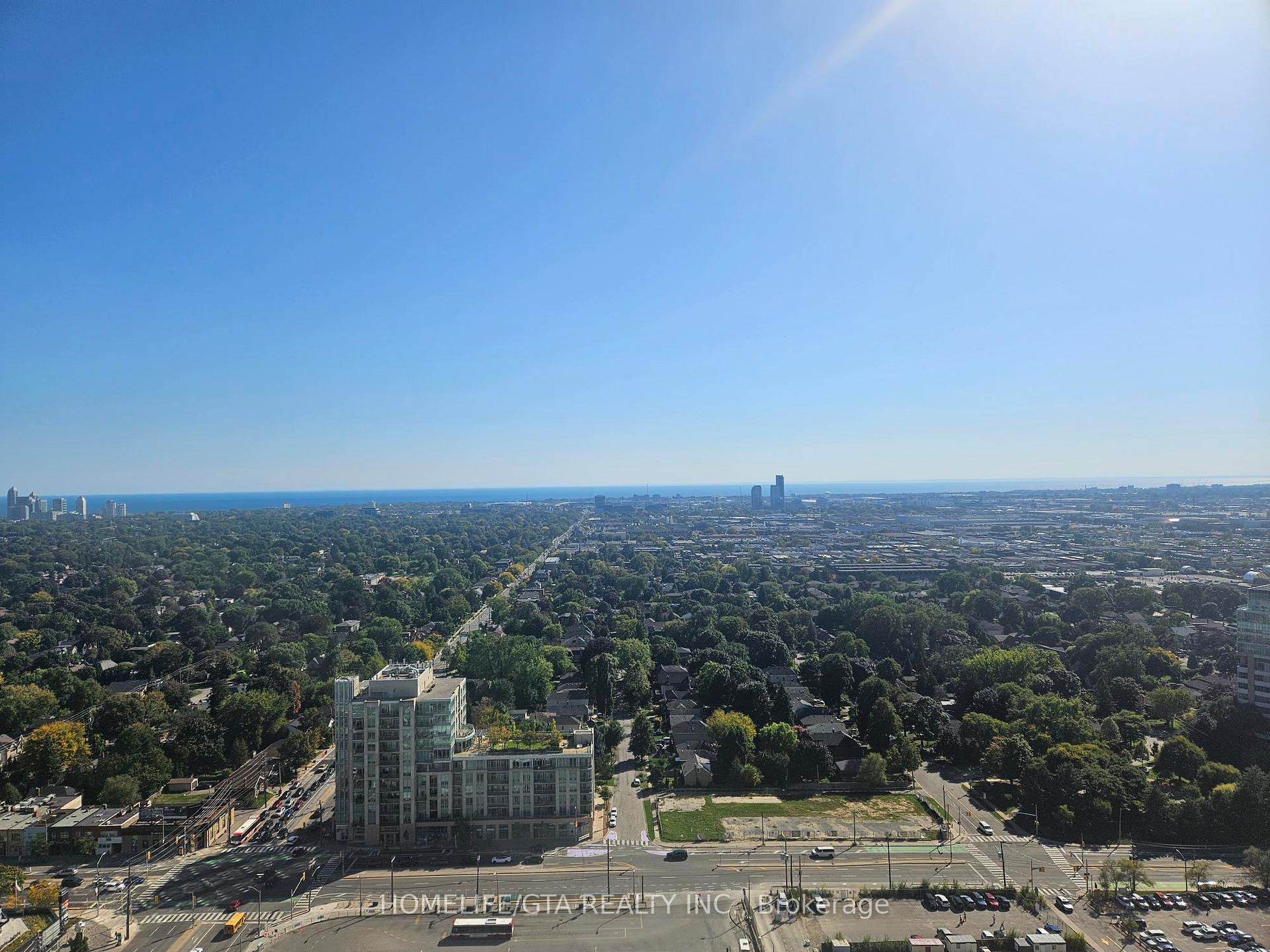 Photo 4 of Unit 3208, 7 Mabelle Avenue, Etobicoke, Edenbridge-Humber Valley — HOMEH