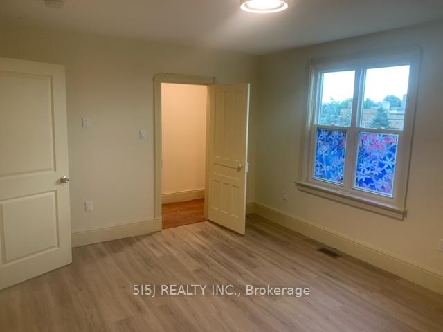 Photo 5 of Unit 2, 246 Bradford Street, Barrie, Allandale Centre — HOMEH